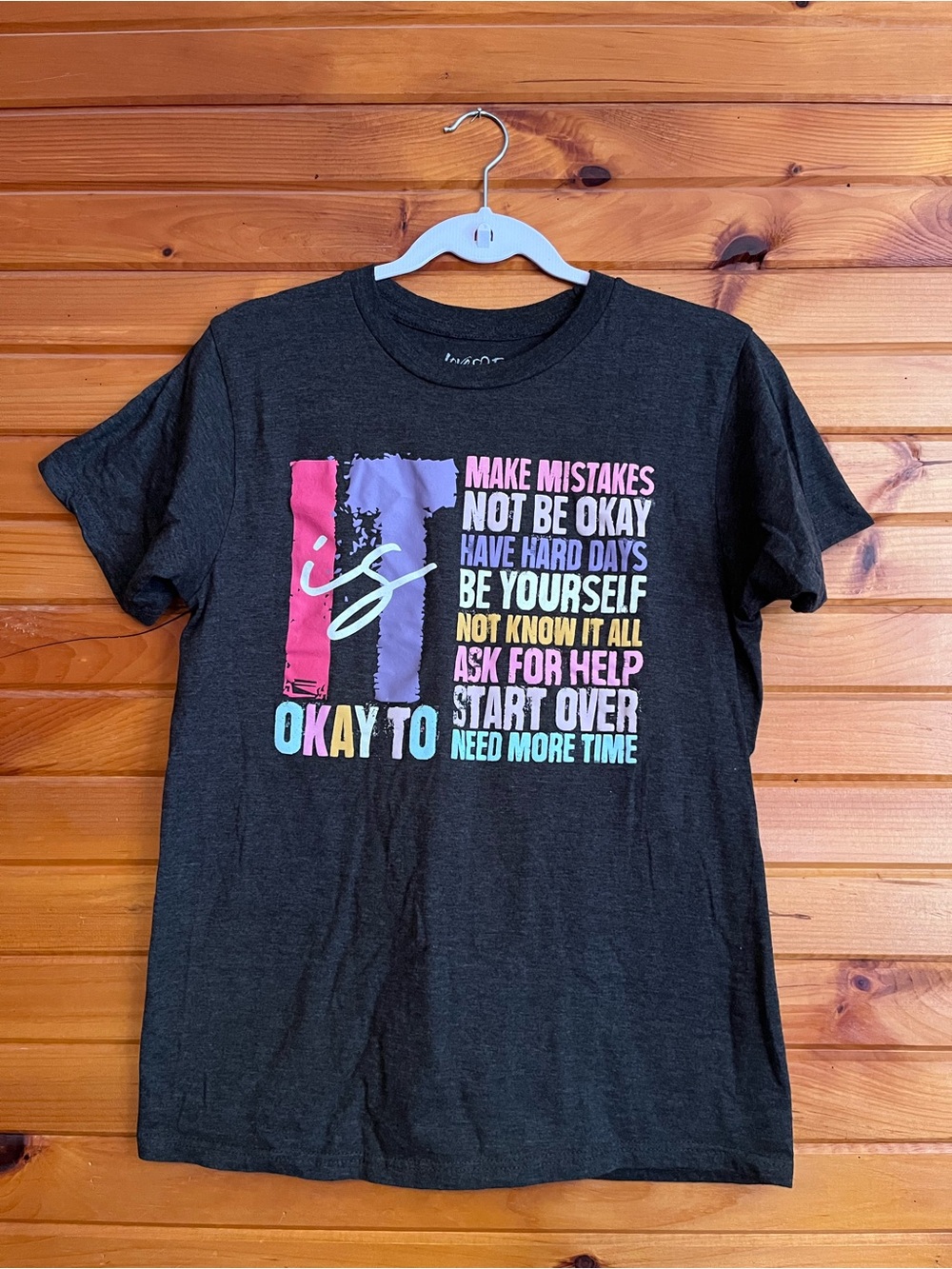 Women's Short Sleeve Graphic Tee - Heather grey with Multicolor Print